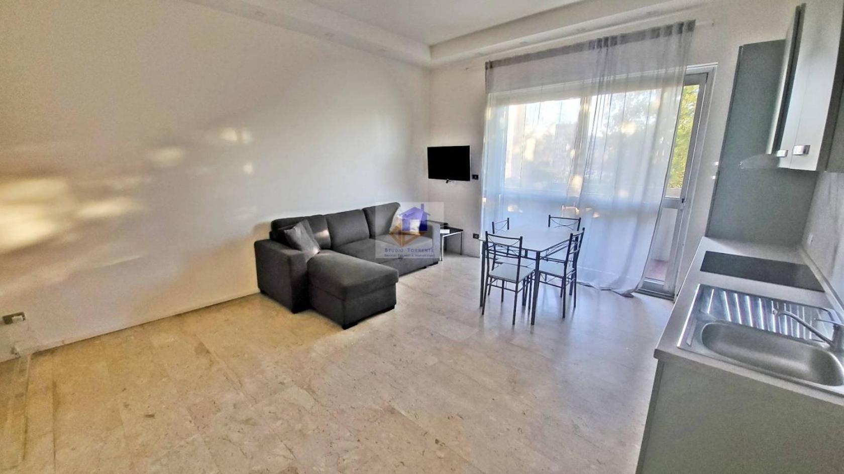 Toma Apartment Trilocale Moderno Per Max 6 Persone Milan Exterior photo