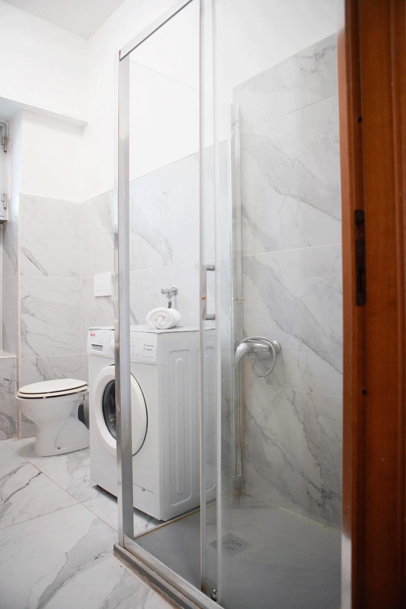Toma Apartment Trilocale Moderno Per Max 6 Persone Milan Exterior photo